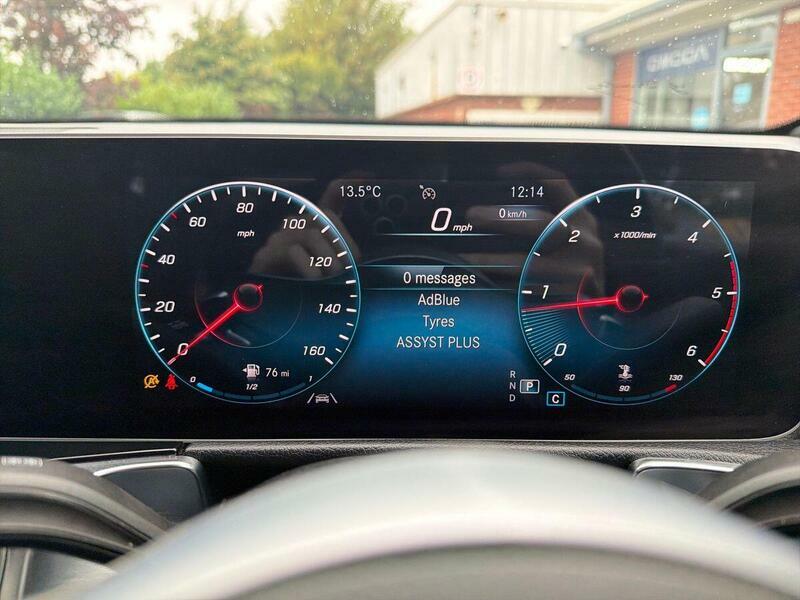 Mercedes-Benz GLB Class Glb220d Amg Line Premium Model Ambient Lights White #14