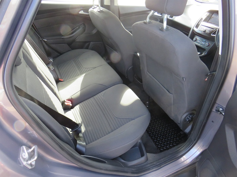 Ford Focus Hatchback 1.5 Tdci Zetec Euro 6 Ss 201616 Grey #8