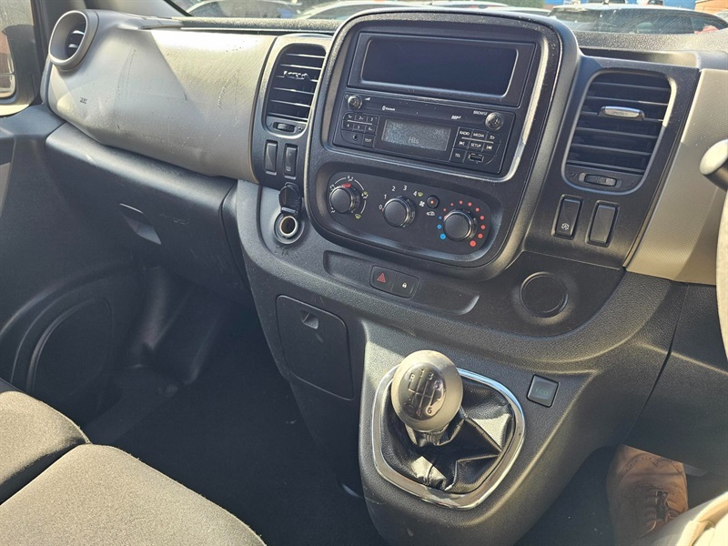 Renault Trafic 1.6 Sl27 Energy Dci Formula Edition 125 Bhp Grey #12