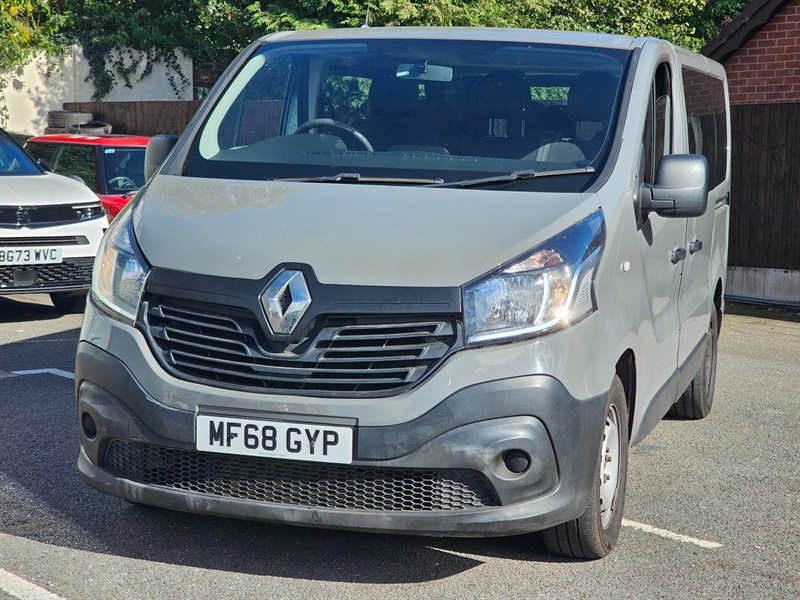 Renault Trafic 1.6 Sl27 Energy Dci Formula Edition 125 Bhp Grey #1