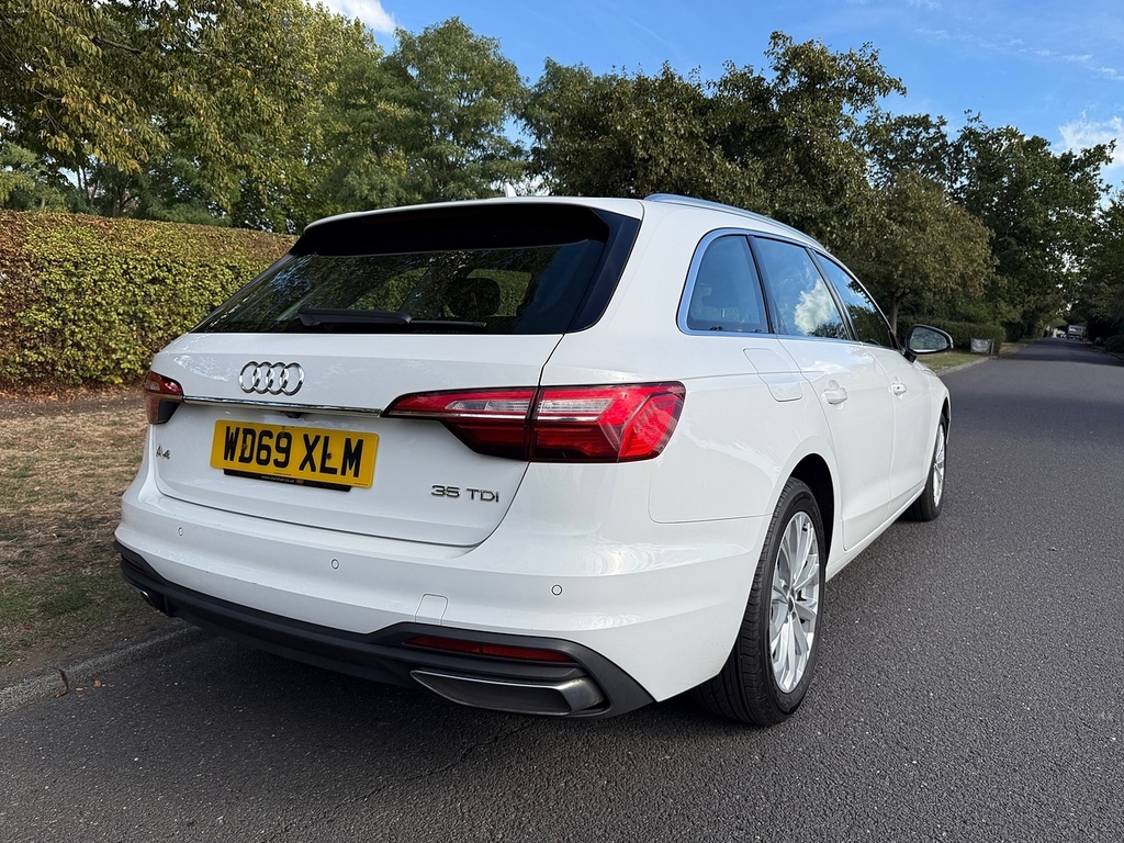 Audi A4 Avant Tdi Technik U3812 Ulez White #4