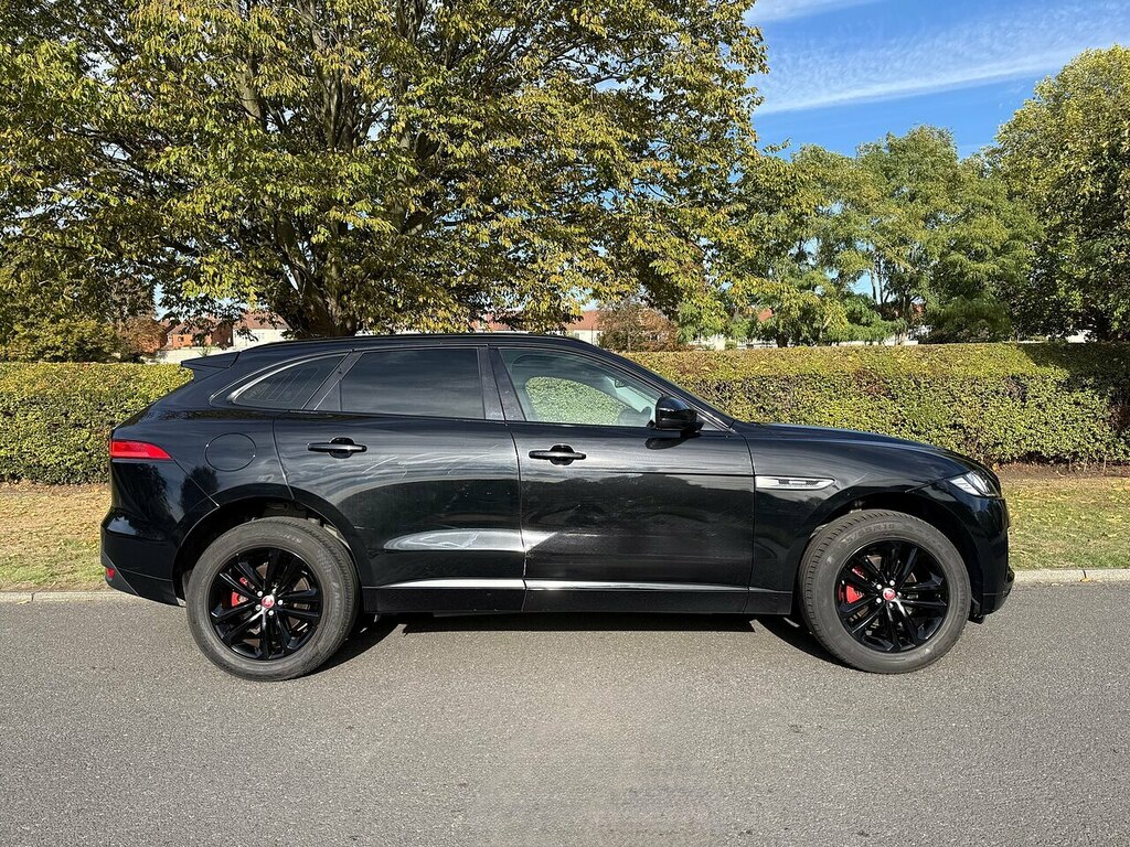 Jaguar F-Pace D180 R-sport U3835 Ulez Black #2