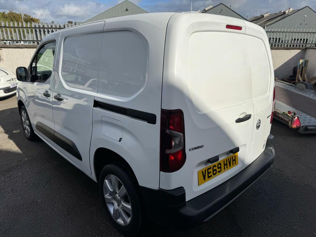 Vauxhall Combo 1.5 Turbo D 2000 Edition L1 H1 Euro 6 Ss White #3