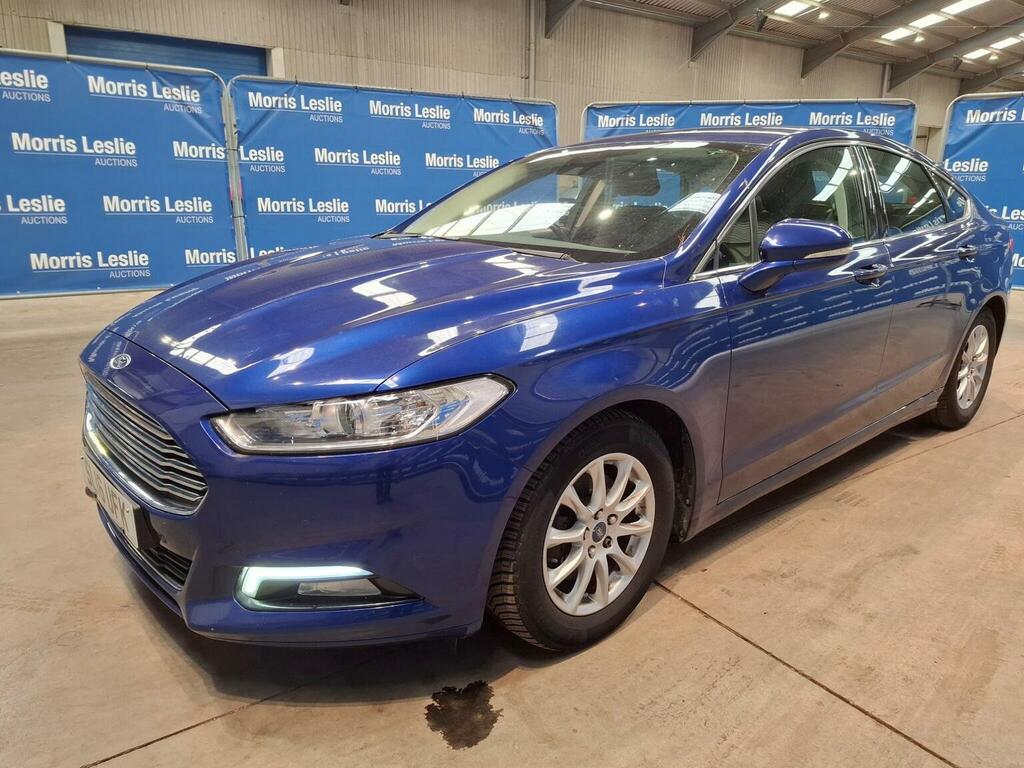 Ford Mondeo Hatchback 1.5 T Ecoboost Titanium 2016 Silver #2