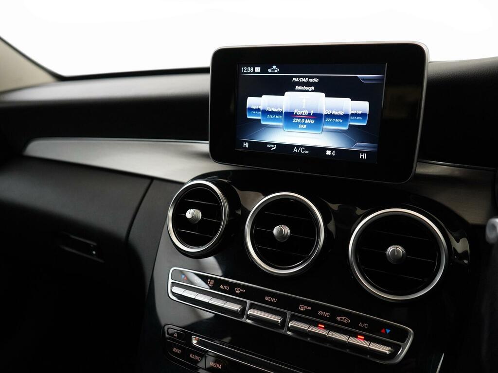 Mercedes-Benz C Class 2.1 C 220 D Amg Line Premium Plus 168 Bhp White #19