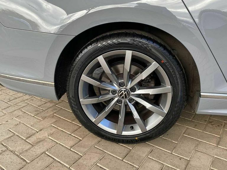 Volkswagen Passat 1.5 Tsi Evo R-line Dsg Grey #5