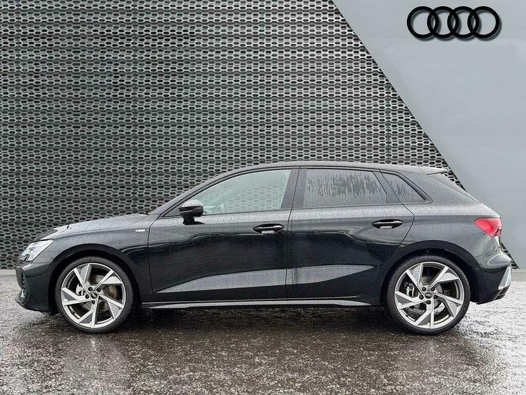 Audi A3 Black Edition Tfsi 150 Ps 6-Speed Black #4