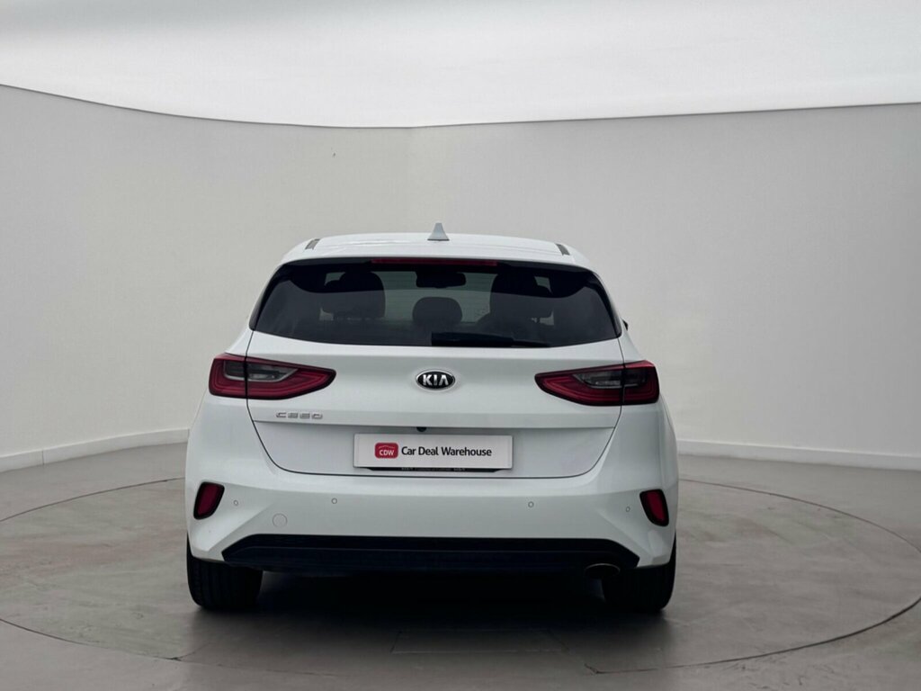 Kia Ceed 1.6 Crdi 3 Euro 6 Ss White #5