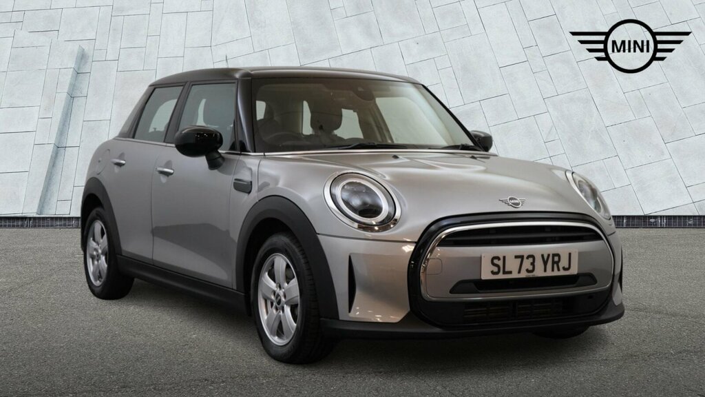 Mini Hatch 1.5 Cooper Classic Hatchback Steptronic Silver