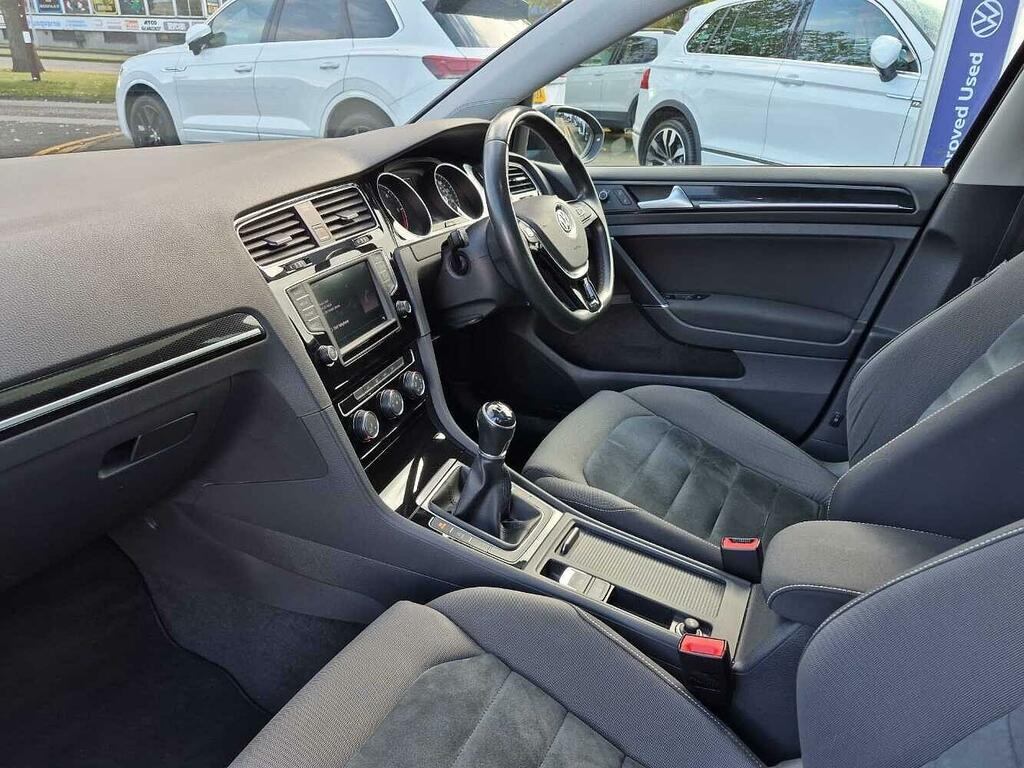Volkswagen Golf Gt Edition 2.0 Tdi 150 Ps 6-Speed Black #2