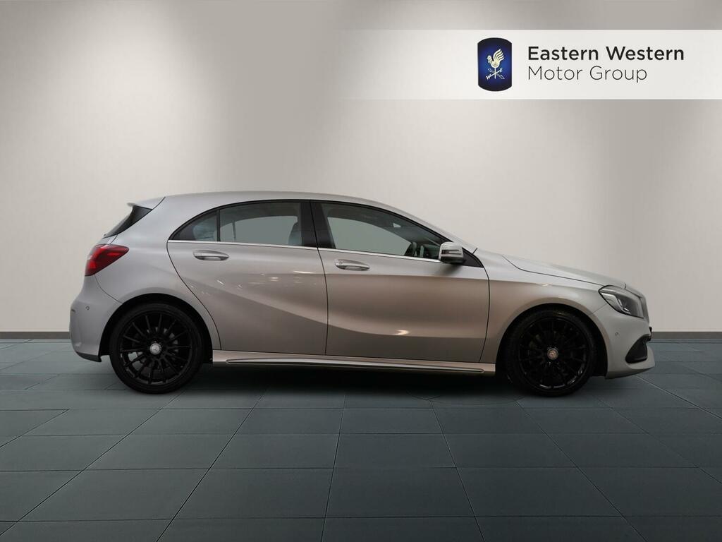 Mercedes-Benz A Class A160 Amg Line Premium  #7