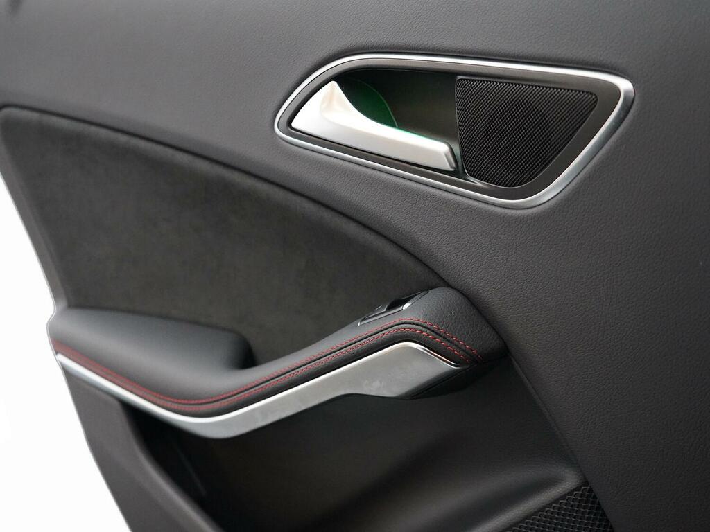 Mercedes-Benz A Class A160 Amg Line Premium  #34
