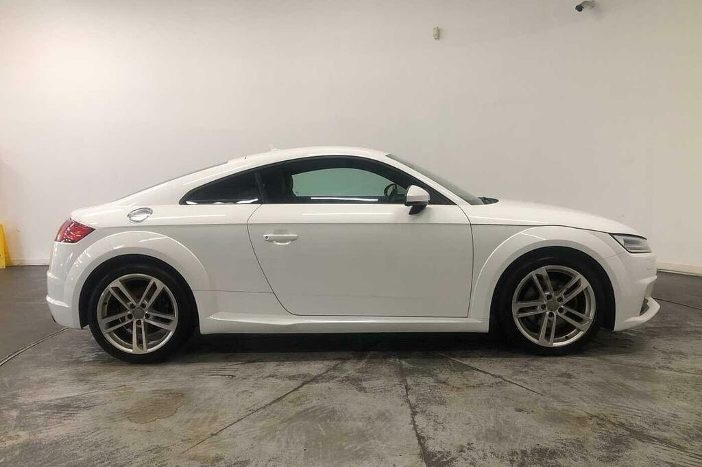 Audi TT Coup- Sport 40 Tfsi 197 Ps S Tronic White #4