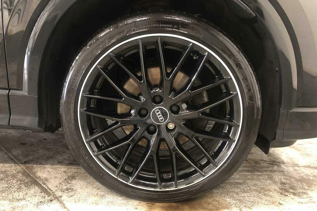 Audi Q2 Black Edition 35 Tfsi 150 Ps 6-Speed Black #5