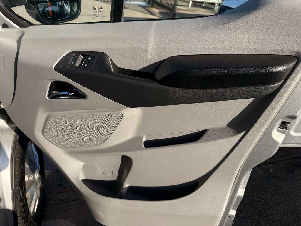 Maxus Deliver 9 9 2.0 D20 Lux Panel Van Fwd L3 H Blue #26
