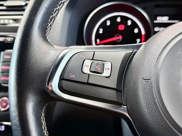 Volkswagen Scirocco 2.0 Tdi Bluemotion Tech Gt Euro 6 Ss  #15