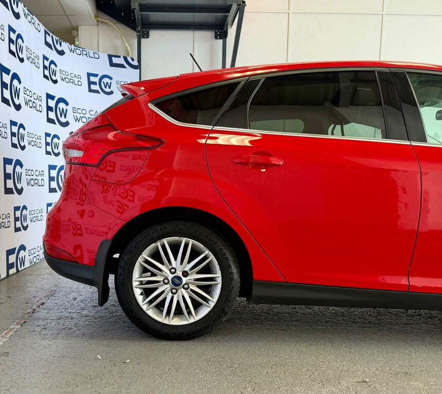 Ford Focus Zetec Edition Red #6