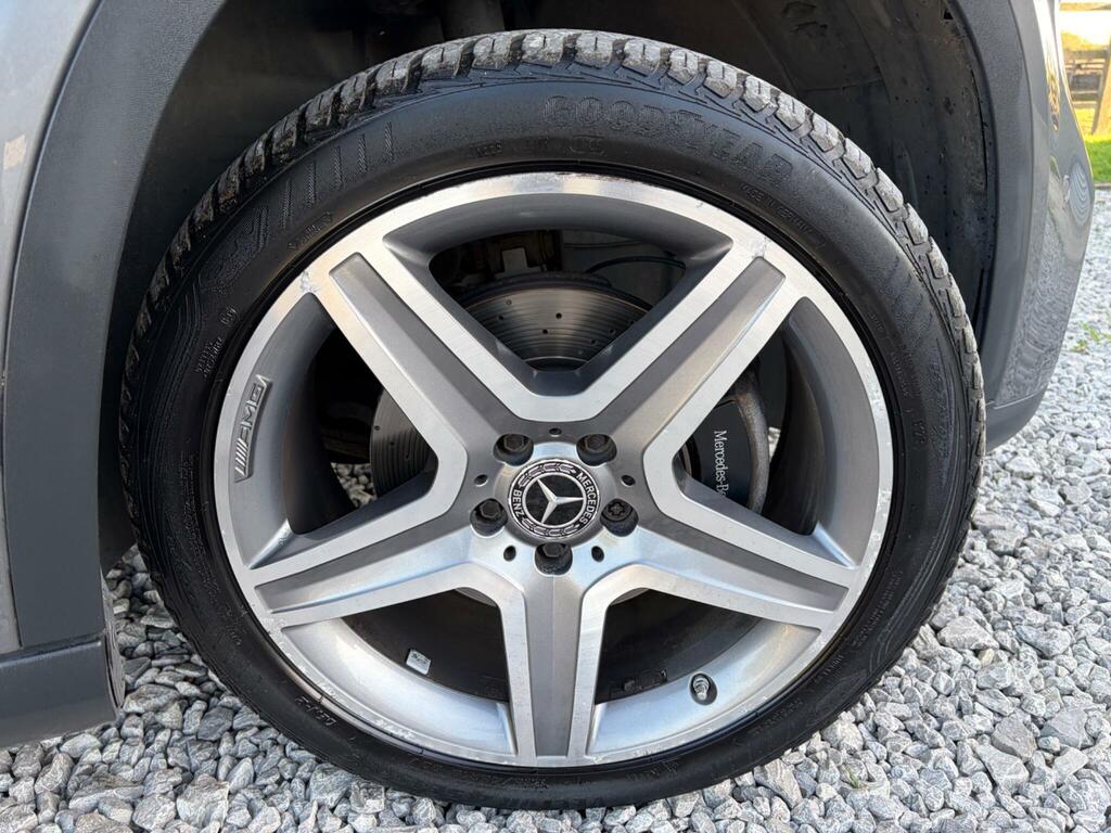 Mercedes-Benz GLA Class 2.1 Gla 220 D 4Matic Amg Line Premium 174 Bhp Grey #61