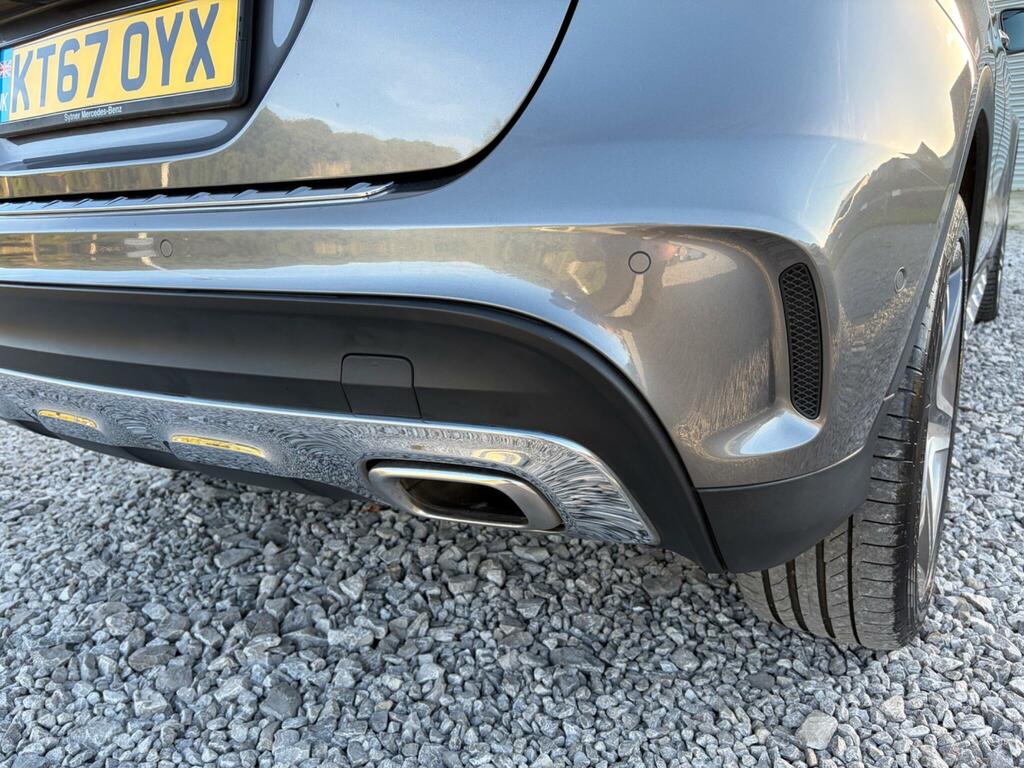 Mercedes-Benz GLA Class 2.1 Gla 220 D 4Matic Amg Line Premium 174 Bhp Grey #23