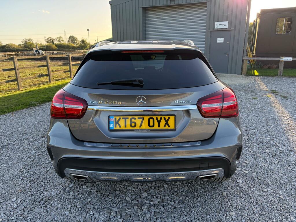 Mercedes-Benz GLA Class 2.1 Gla 220 D 4Matic Amg Line Premium 174 Bhp Grey #7