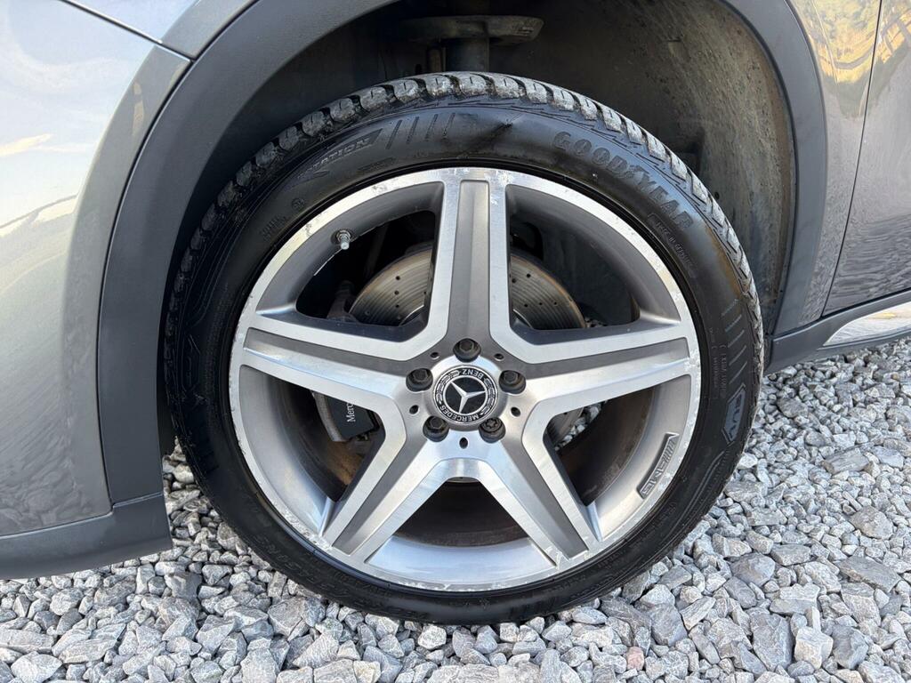 Mercedes-Benz GLA Class 2.1 Gla 220 D 4Matic Amg Line Premium 174 Bhp Grey #65