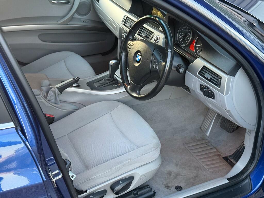 BMW 3 Series 2.0 318I Se 128 Bhp Blue #25