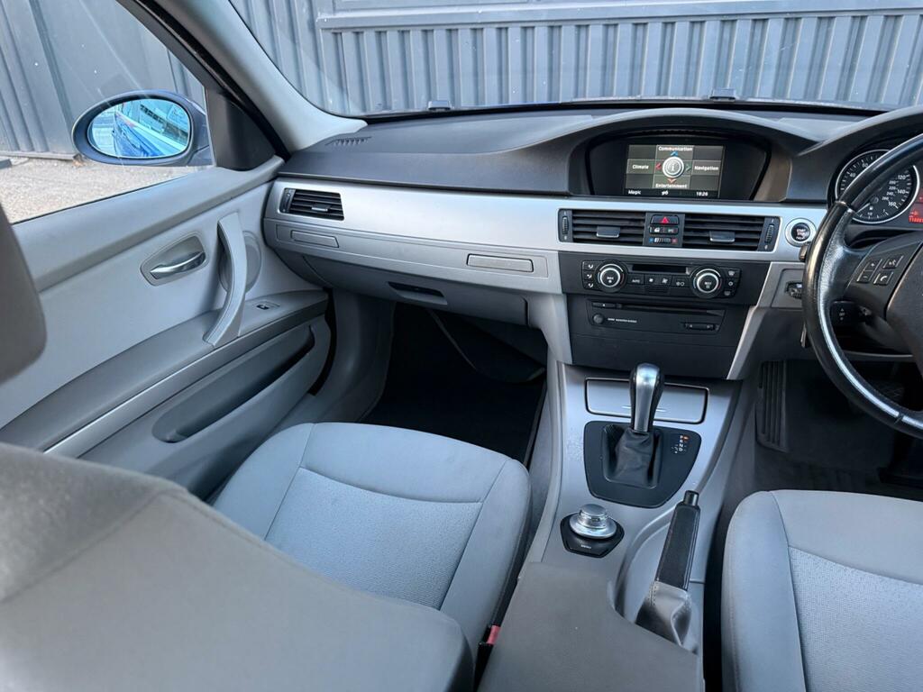 BMW 3 Series 2.0 318I Se 128 Bhp Blue #20