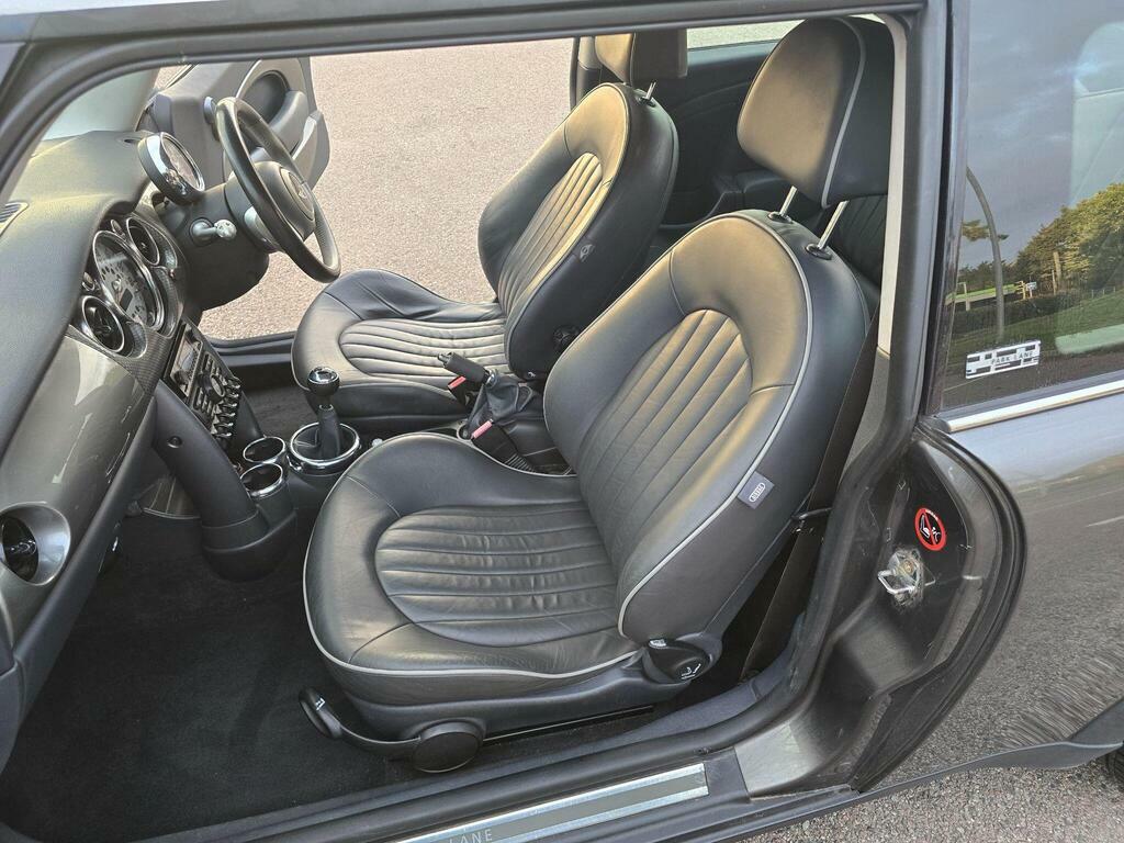 Mini Hatch Cooper Hatchback Black #27