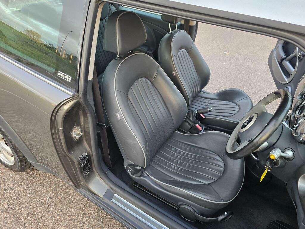 Mini Hatch Cooper Hatchback Black #36