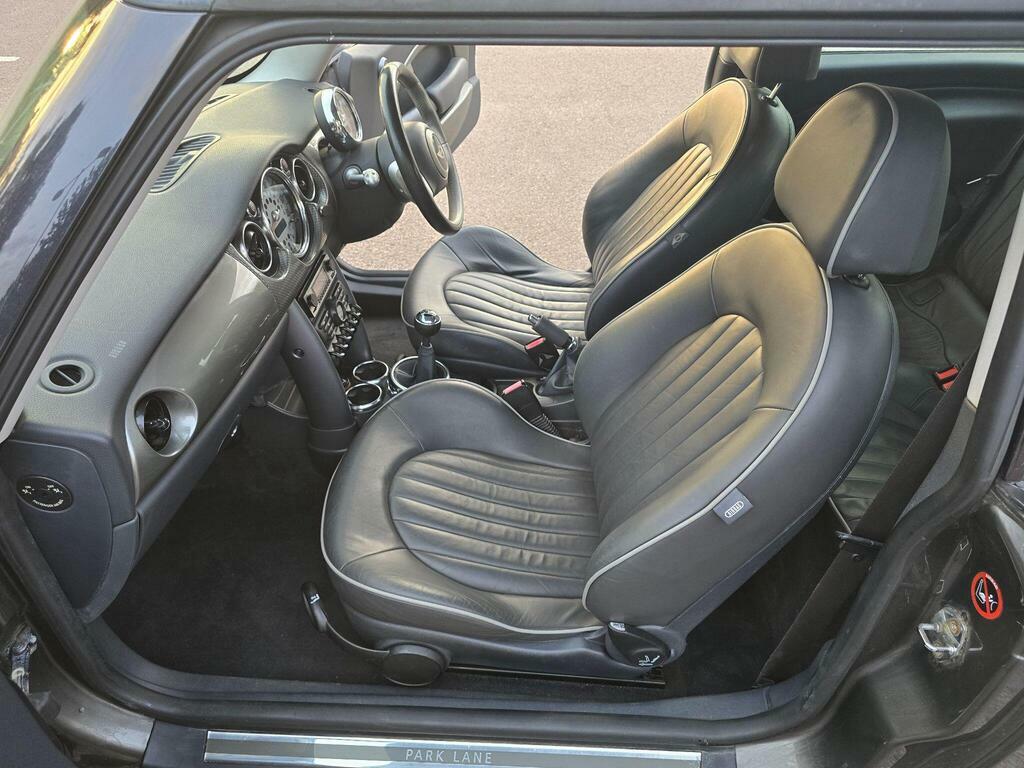 Mini Hatch Cooper Hatchback Black #53