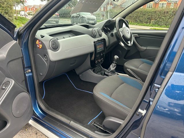 Dacia Duster 1.5 Dci Laureate Euro 6 Ss Black #9