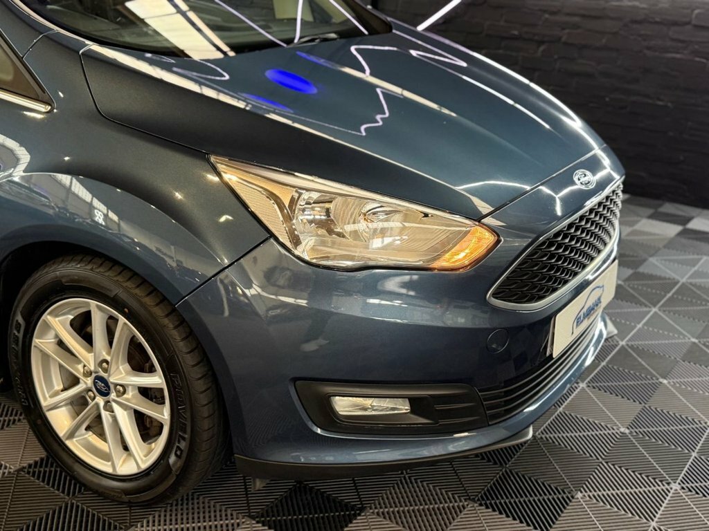 Ford C-Max 1.0T Ecoboost Titanium Red #34