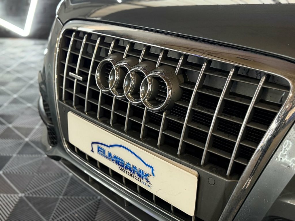 Audi Q5 Suv Grey #3
