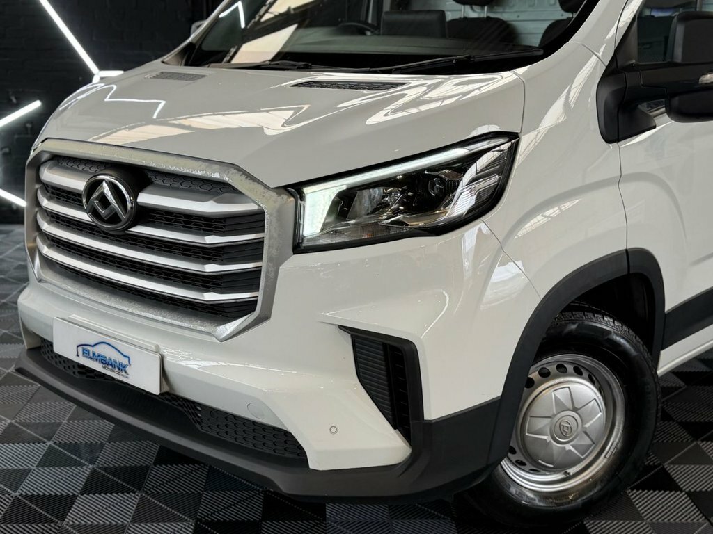 Maxus Deliver 9 Mpv White #2