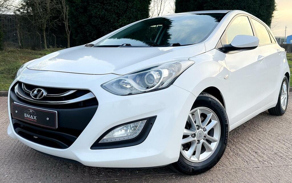 Hyundai I30 1.6 Crdi Style Nav Euro 5 White
