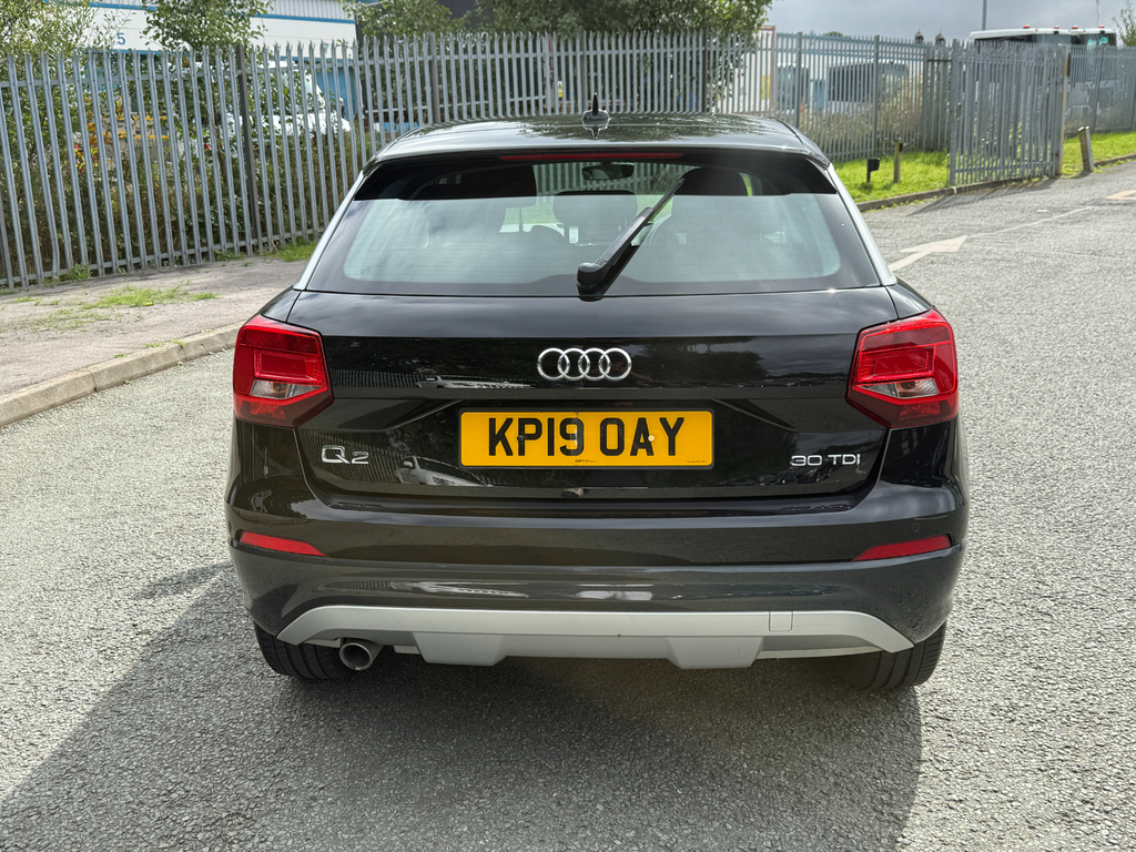 Audi Q2 30 Tdi Sport S Tronic Red #8