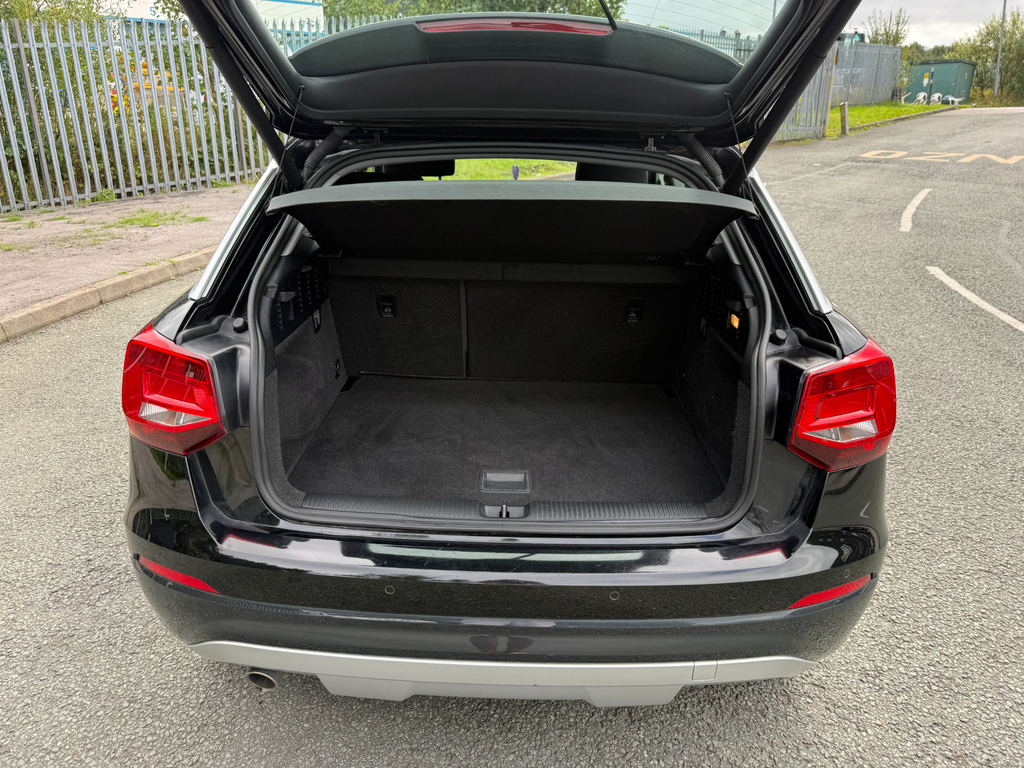Audi Q2 30 Tdi Sport S Tronic Red #14