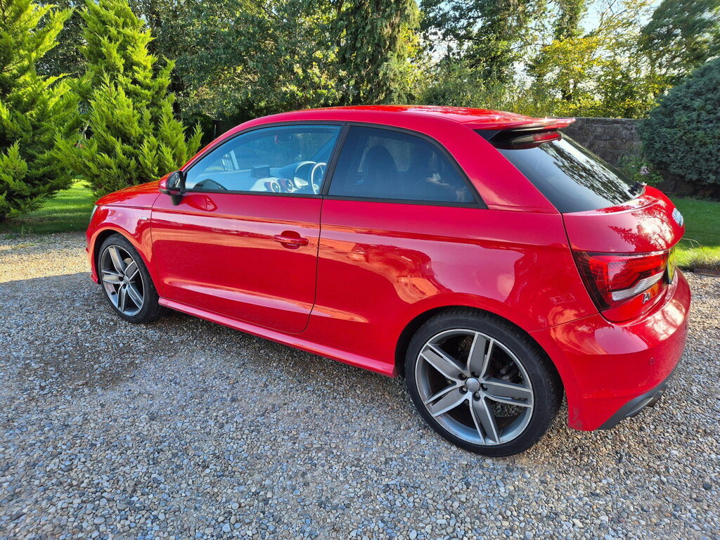 Audi A1 1.4 Tfsi Cod S Line Euro 6 Ss Red #6