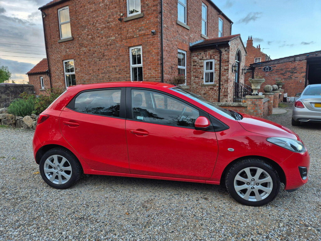 Mazda 2 1.3 Ts2 Euro 5 Red #4