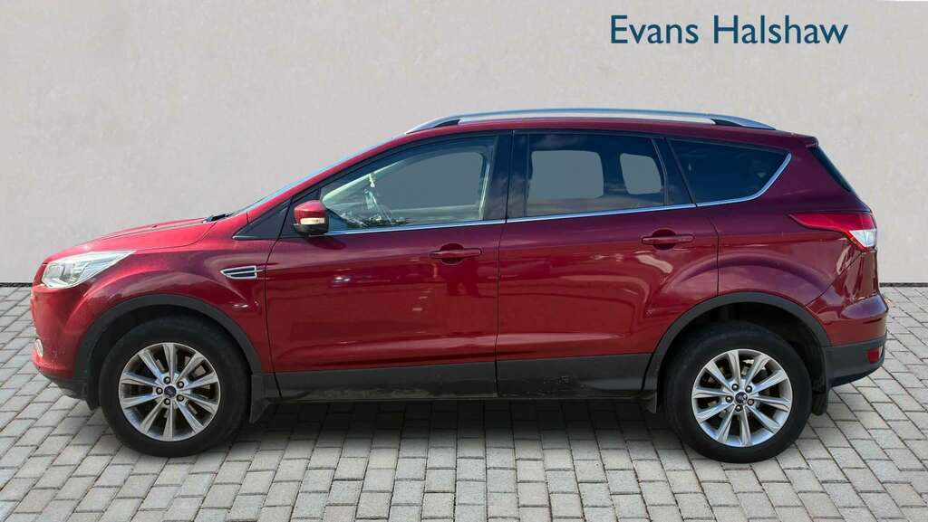 Ford Kuga 2.0 Tdci 150 Titanium 2Wd 2015 Red #6
