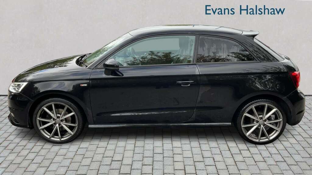 Audi A1 1.6 Tdi Black Edition 2016 Black #3
