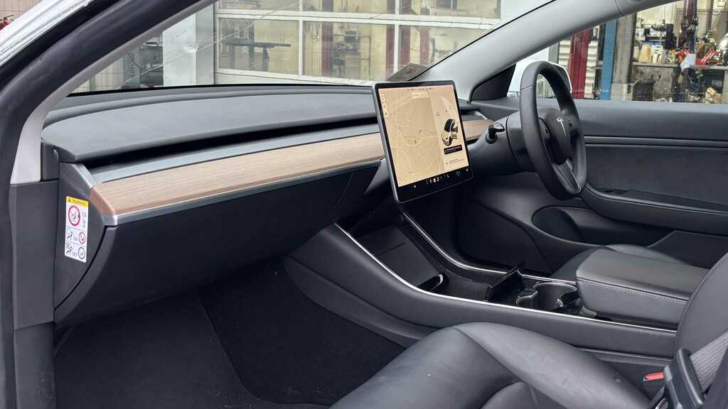 Tesla Model 3 Standard Plus 2019 White #5