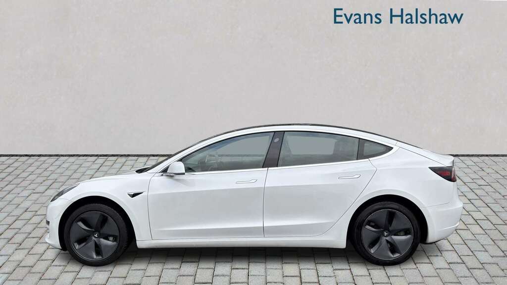 Tesla Model 3 Standard Plus 2019 White #3