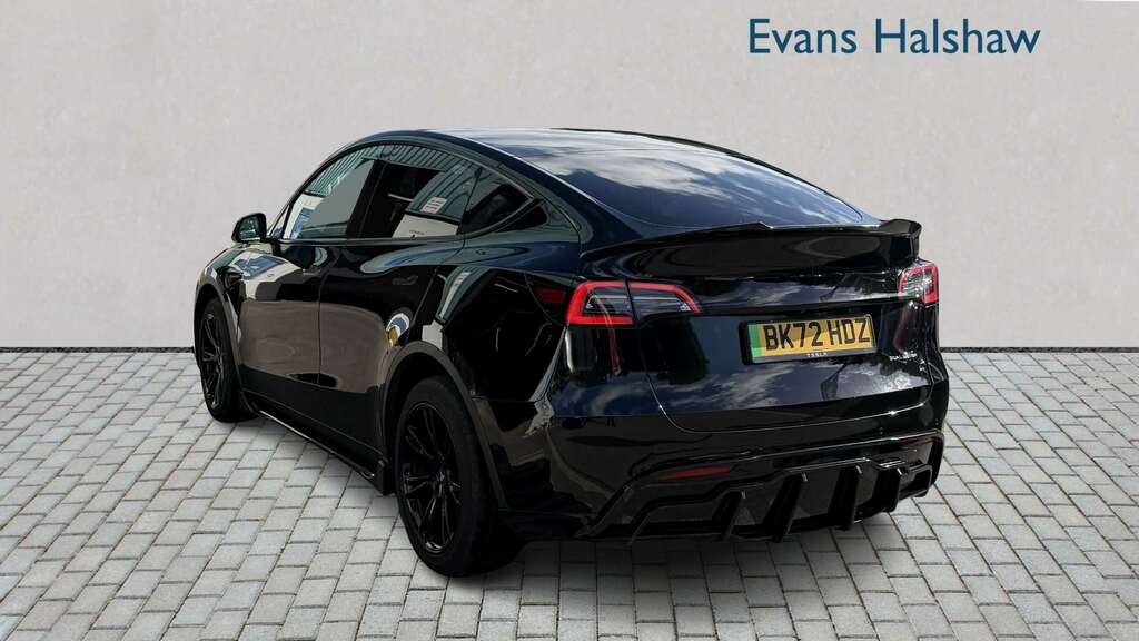 Tesla Model Y Long Range Awd 2022 Black #3