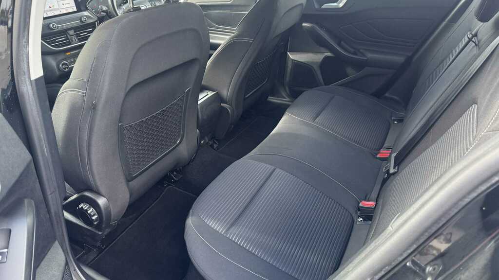 Ford Focus 1.0 Ecoboost 125 Active X 2019 White #14