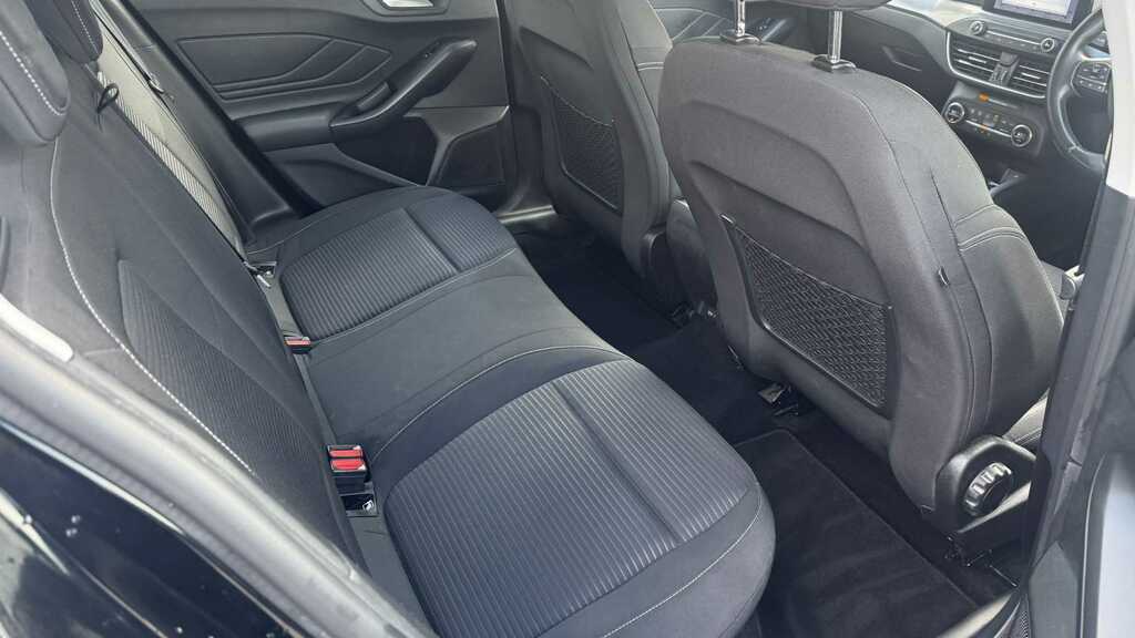 Ford Focus 1.0 Ecoboost 125 Active X 2019 White #17