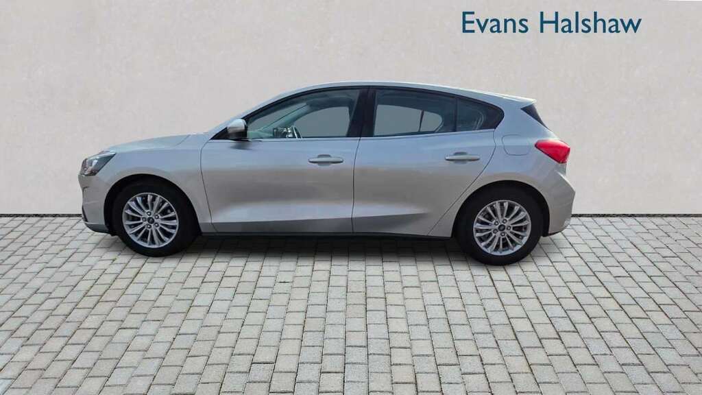 Ford Focus 1.5 Ecoblue 120 Titanium 2020 Silver #3