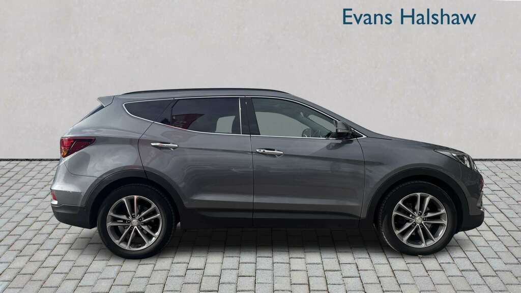 Hyundai Santa Fe 2.2 Crdi Blue Drive Premium Se 7 Seats 2017 Silver #2