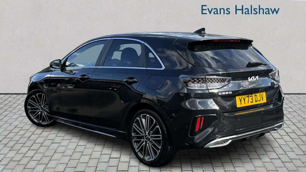 Kia Ceed 1.5T Gdi Isg Gt-line S 2023 Black #3
