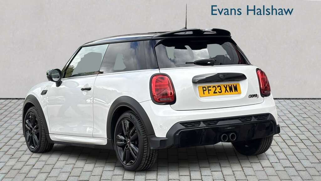 Mini Hatch 2.0 Cooper S Sport Premium 2023 White #2